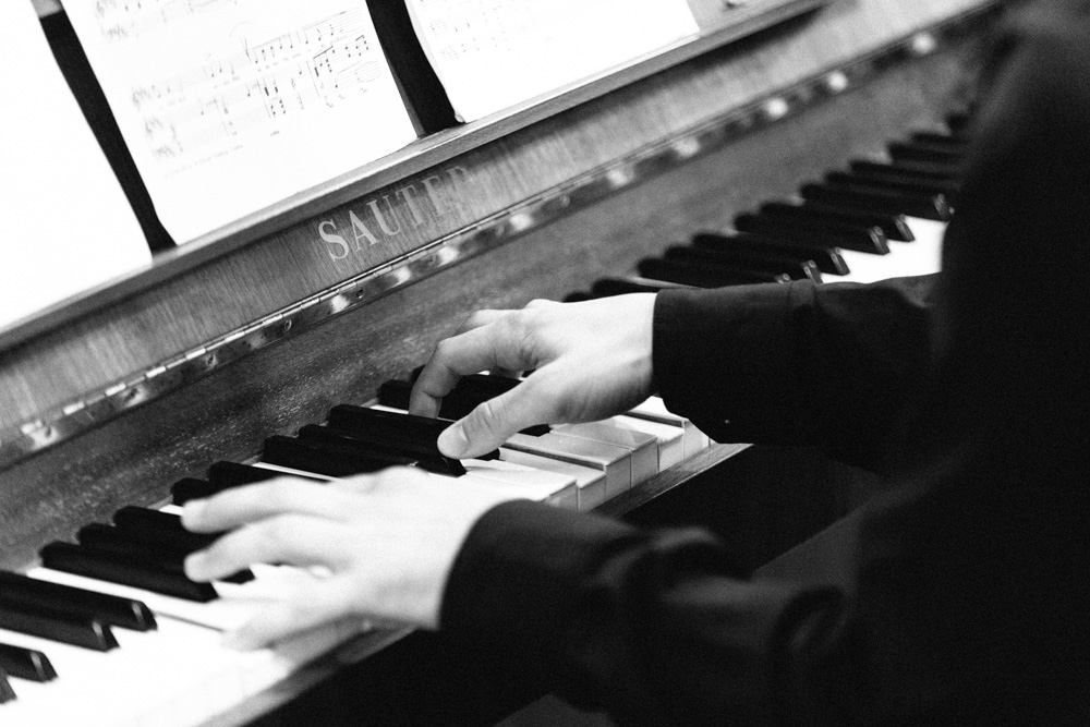 Hochzeitsfotograf in der St. Bonifatius Kirche Eimsbüttel und im Café Kaltehofe
